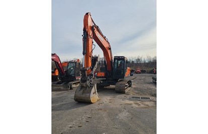 2018 Doosan 225 Excavator